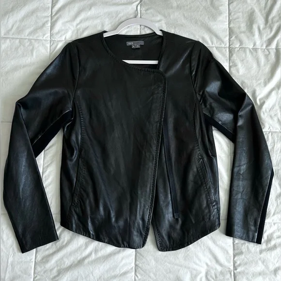VINCE WOMEN’S LEATHER MOTO JACKET Asymmetrical Zip Fitted Size/M~ Orig. $1195 - Picture 3 of 13